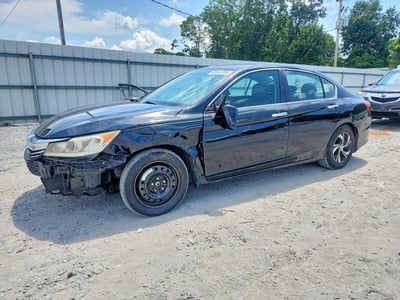 1HGCR2F33HA****** 2017 Honda Accord