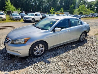 1HGCP2F60CA****** 2012 Honda Accord