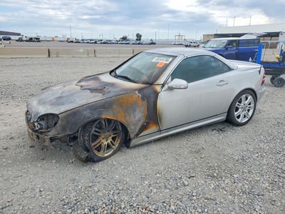 WDBKK65FX4F****** 2004 Mercedes-Benz SLK-Class