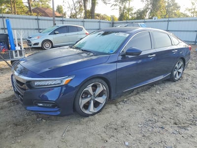 1HGCV1F93JA****** 2018 Honda Accord