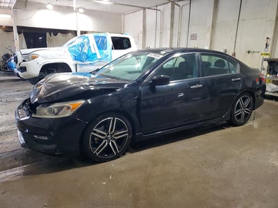 1HGCR2F52GA****** 2016 Honda Accord