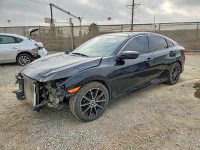 2HGFC2F58HH****** 2017 Honda Civic