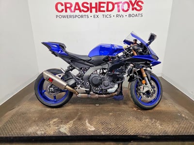 JYARNA3E6TA****** 2026 Yamaha Yzfr9