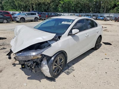 3KPF24AD3RE****** 2024 Kia Forte