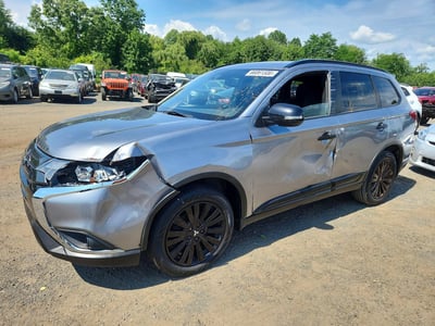 JA4AZ3A37LZ****** 2020 Mitsubishi Outlander