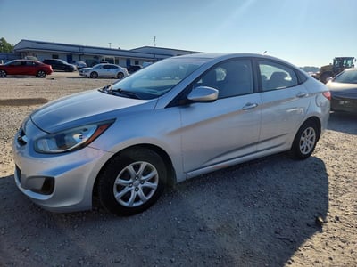 KMHCT4AE6CU****** 2012 Hyundai Accent