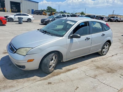3FAFP37N75R****** 2005 Ford Focus