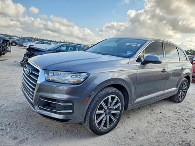 WA1VABF77HD****** 2017 Audi Q7