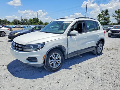 WVGAV7AX4GW****** 2016 Volkswagen Tiguan