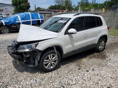 WVGAV7AX9HK****** 2017 Volkswagen Tiguan