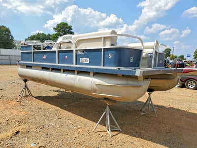 N1C2074***** 2006 Beachcraft Powerboats Boat