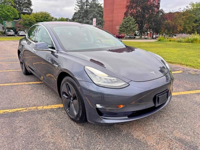 5YJ3E1EB6JF****** 2018 Tesla Model 3