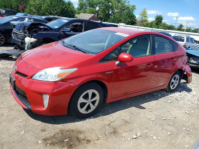 JTDKN3DU8F1****** 2015 Toyota Prius