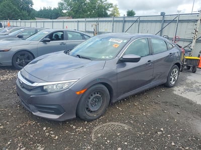 2HGFC2F55JH****** 2018 Honda Civic