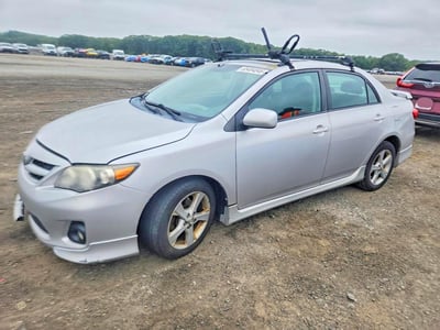 2T1BU4EE5BC****** 2011 Toyota Corolla
