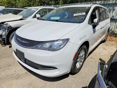 2021 Chrysler Voyager