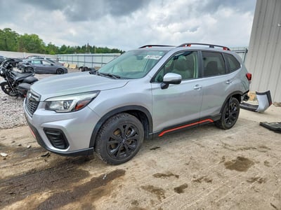 JF2SKAPC0KH****** 2019 Subaru Forester