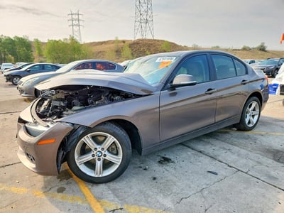 WBA3B5C52DJ****** 2013 BMW 3 Series