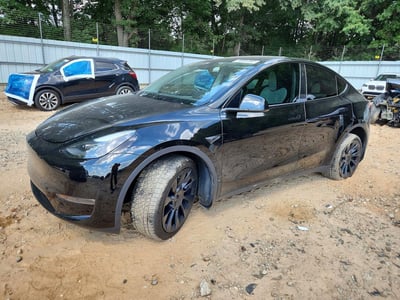 7SAYGDEE3RA****** 2024 Tesla Model Y