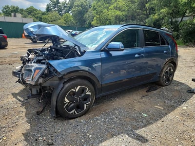 KNDCR3L10R5****** 2024 Kia Niro