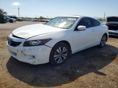 1HGCS1B74BA****** 2011 Honda Accord