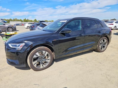 WA1AAAGE5NB****** 2022 Audi E-tron