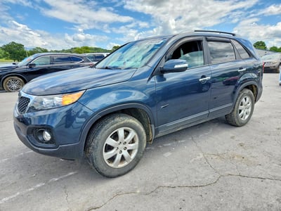 5XYKT3A17BG****** 2011 Kia Sorento