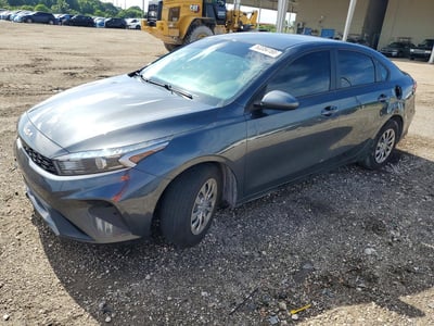 3KPF24AD9PE****** 2023 Kia Forte