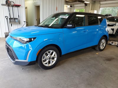 KNDJ23AU5P7****** 2023 Kia Soul