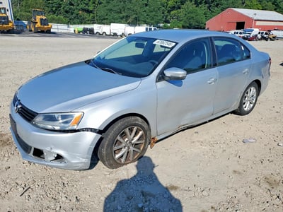 3VWDZ7AJ8BM****** 2011 Volkswagen Jetta