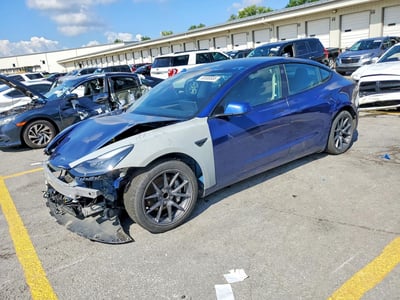 5YJ3E1EAXNF****** 2022 Tesla Model 3