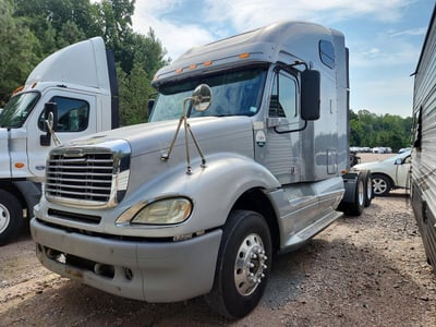 1FUJA6CK37L****** 2007 Freightliner Columbia 120