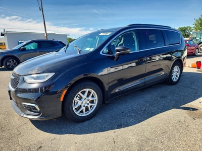 2C4RC1BG1NR****** 2022 Chrysler Pacifica