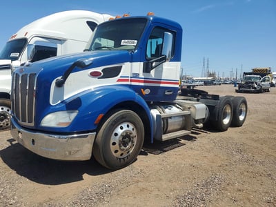 1XPBDP9X9KD****** 2019 Peterbilt 579