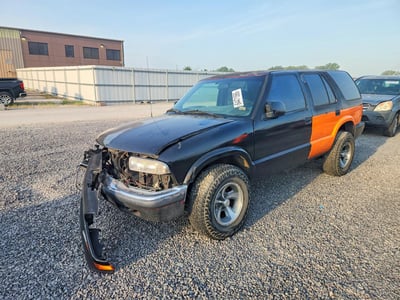 1GNDT13W61K****** 2001 Chevrolet Blazer