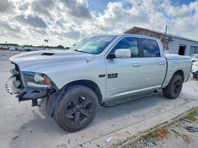 1C6RR7MT1HS****** 2017 RAM 1500