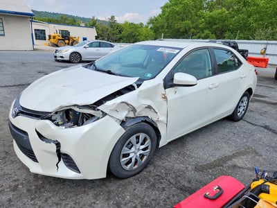 5YFBPRHE4EP****** 2014 Toyota Corolla