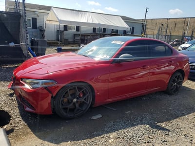 ZARFAMBN1K7****** 2019 Alfa Romeo Giulia