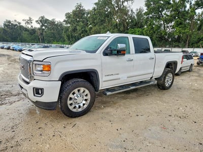1GT12UEY9HF****** 2017 GMC Sierra