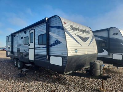 4YDT29622J3****** 2018 Keystone Keystone