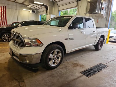 1C6RR7LT1JS****** 2018 RAM 1500