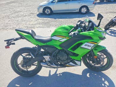 ML5EXEP18SD****** 2025 Kawasaki Ninja 650
