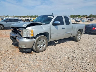 1GCRCSE02BZ****** 2011 Chevrolet Silverado 1500