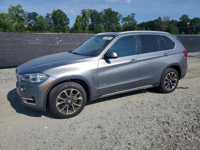 5UXKR0C38H0****** 2017 BMW X5