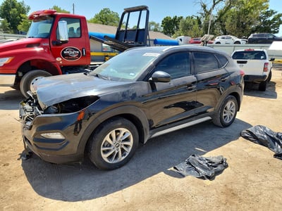 KM8J33A43HU****** 2017 Hyundai Tucson
