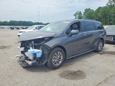 5TDYRKEC9SS****** 2025 Toyota Sienna Hybrid