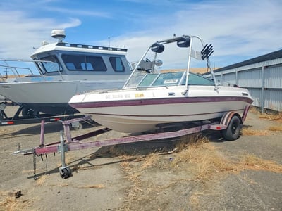 BRCB211***** 1992 SeaSwirl Boat