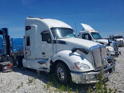 1XKYD49XXNJ****** 2022 Kenworth T680