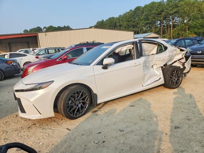 4T1DBADK4TU****** 2026 Toyota Camry Hybrid