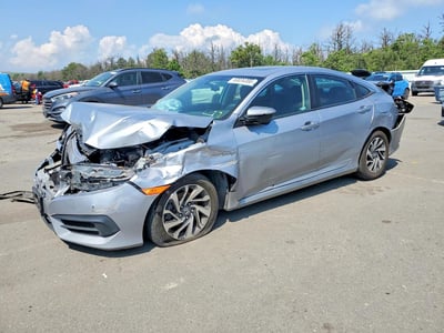 2HGFC2F75JH****** 2018 Honda Civic